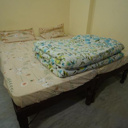Om Trance Homestay Jaipur Bagian luar foto