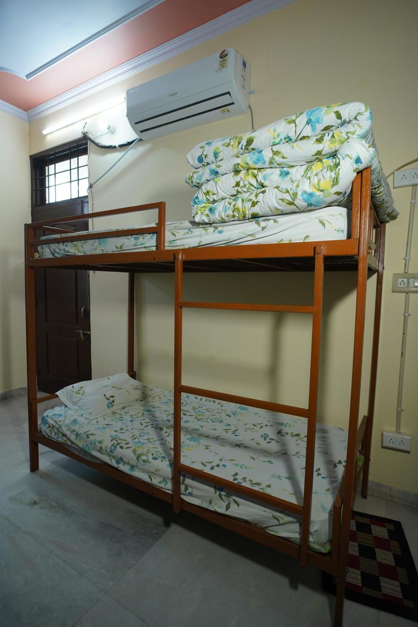 Om Trance Homestay Jaipur Bagian luar foto